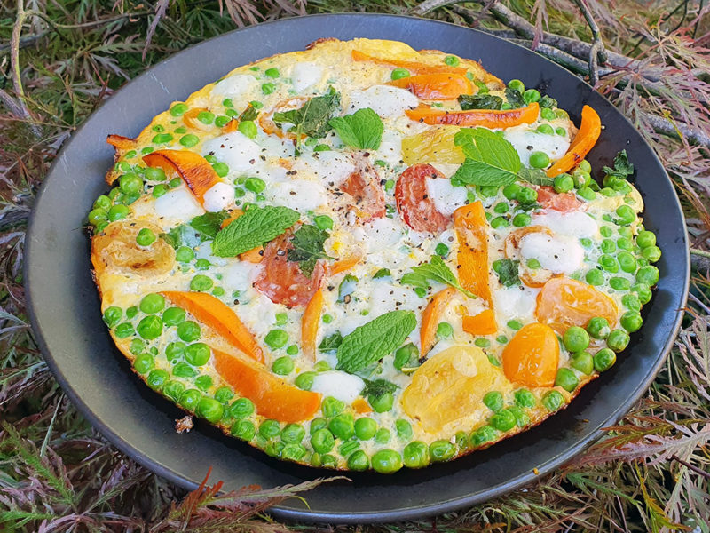 Minty pea, tomato and pepper frittata