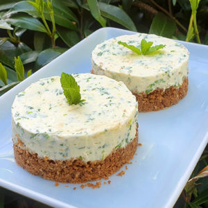 No bake mint chocolate cheesecake