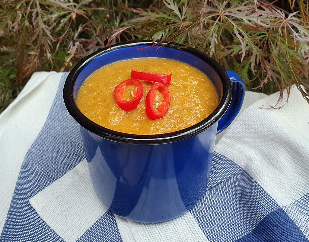 Spiced carrot, celeriac and cauliflower soup