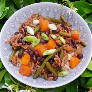 Chili con carne with green beans