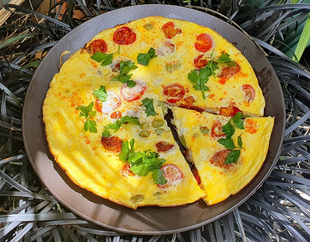 Chorizo, tomato and broad beans omelette