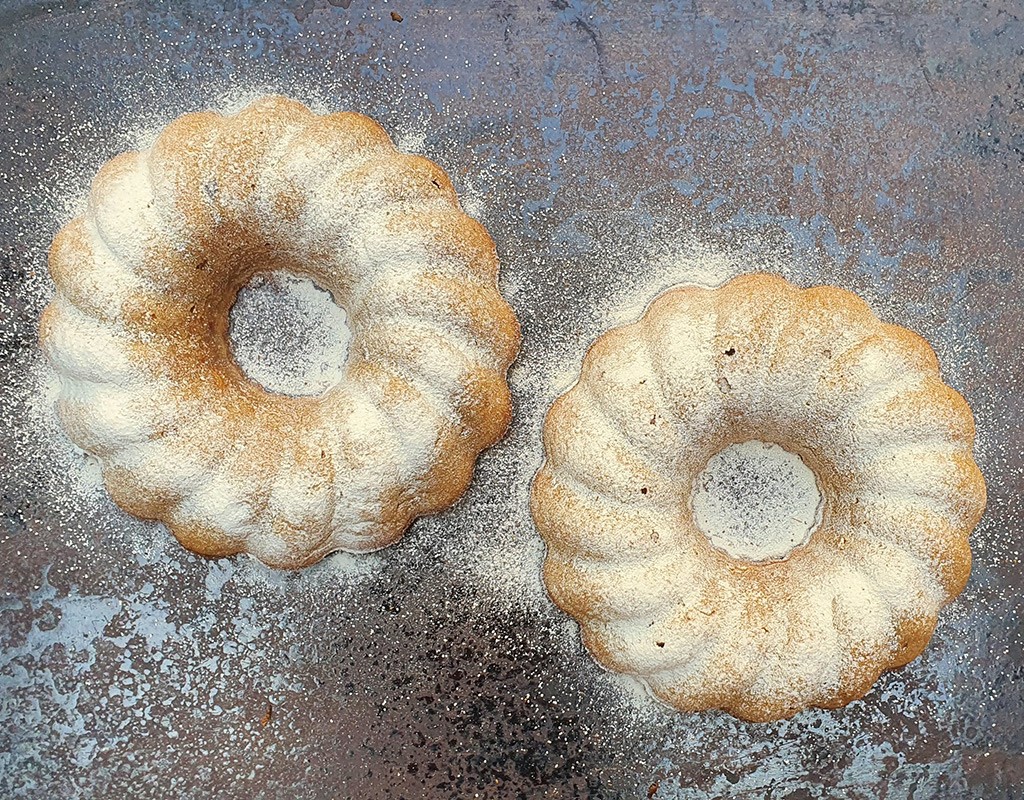 Gluten-free carrot and orange mini bundt cakes