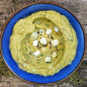 Spring onion guacamole