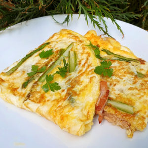 Asparagus omelette with bacon and cheese