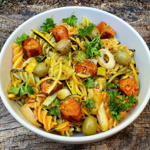 Courgette and leek pasta with sausage