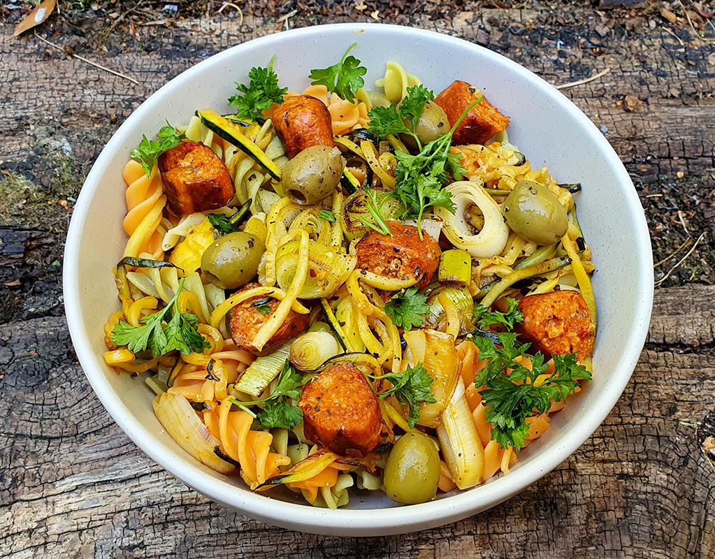 Courgette and leek pasta with sausage