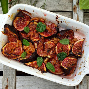 Maple baked figs with walnuts