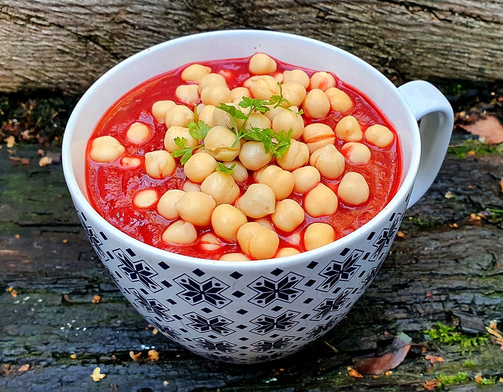 Roasted beetroot and sweet potato soup with chickpeas