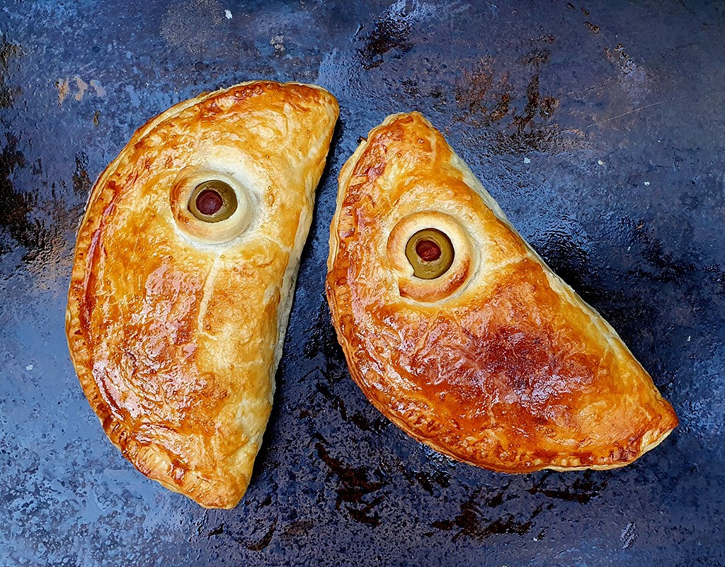 Halloween creepy moon pies