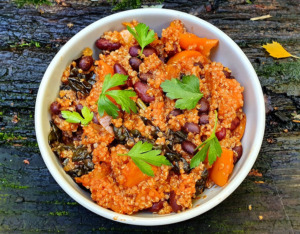 Sweet potato and beans chili with quinoa