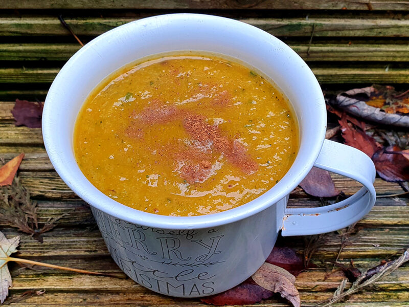 Broccoli and cinnamon-ginger roasted squash soup