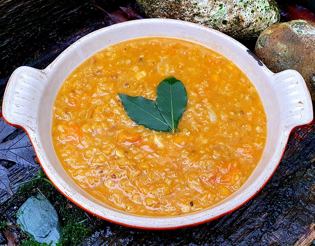 Butternut squash and red lentil dhal