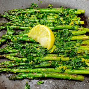 Grilled asparagus with gremolata