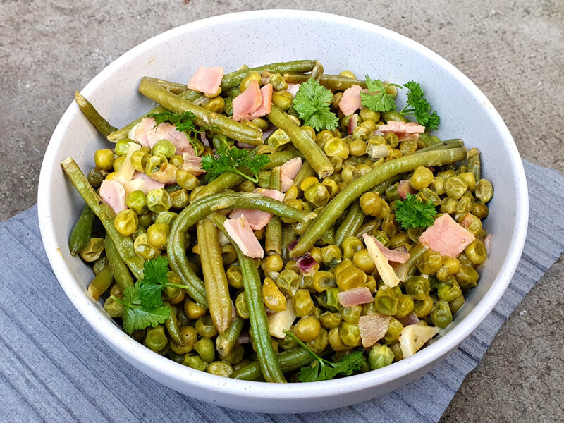 Sauteed green beans and peas with ham