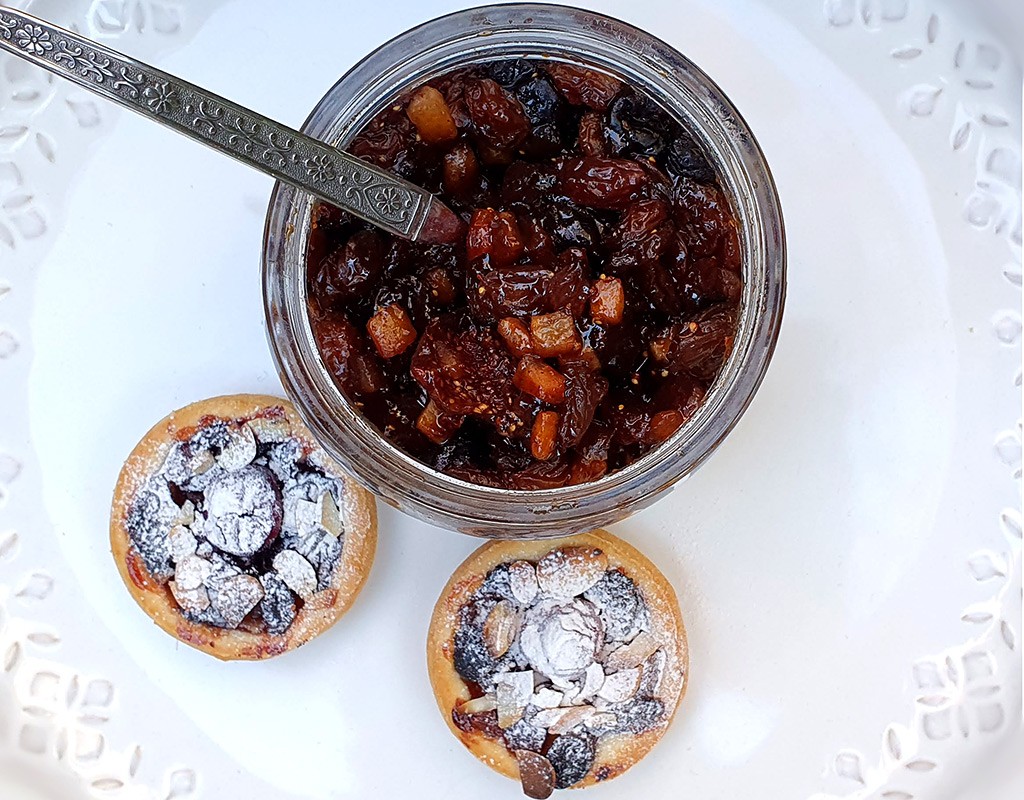 Cherry and fig mincemeat