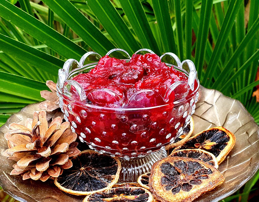 Cranberry sauce with port  and ginger