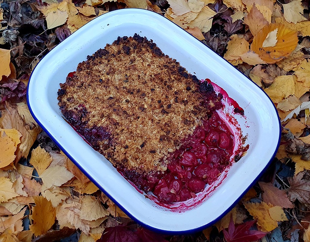 Sour cherry and almond crumble