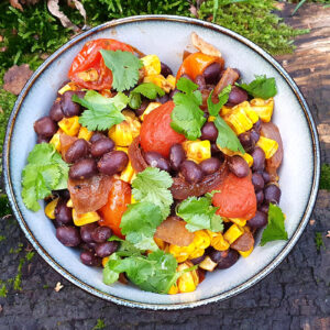 Black beans and grilled corn salad