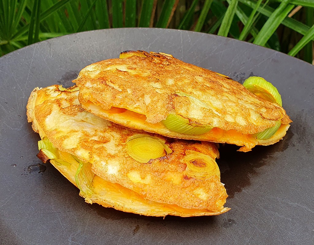 Leek and cheese omelette