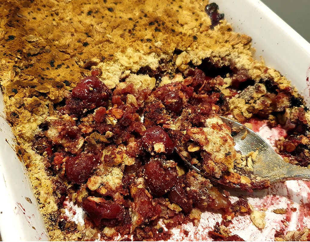 Sour cherry and walnut crumble