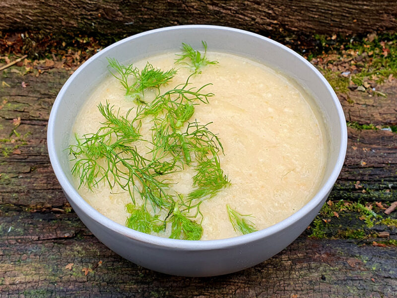 Fennel, cauliflower and bean soup