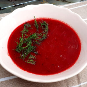 Spiced beetroot, carrot and lentil soup