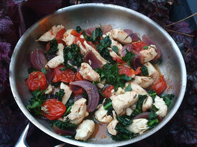 Chicken with balsamic baked tomatoes