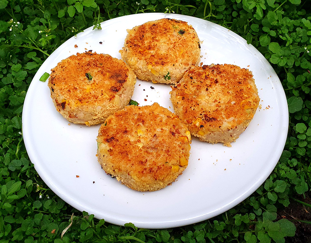 Tuna and corn fishcakes