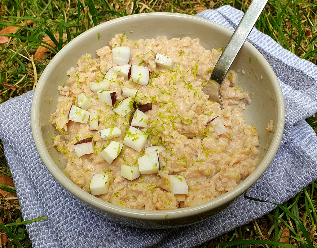 Coconut and lime porridge