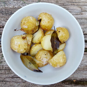 BBQ new potatoes with bay leaves