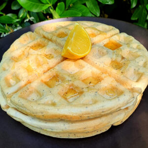 Lemon and poppy seeds waffles