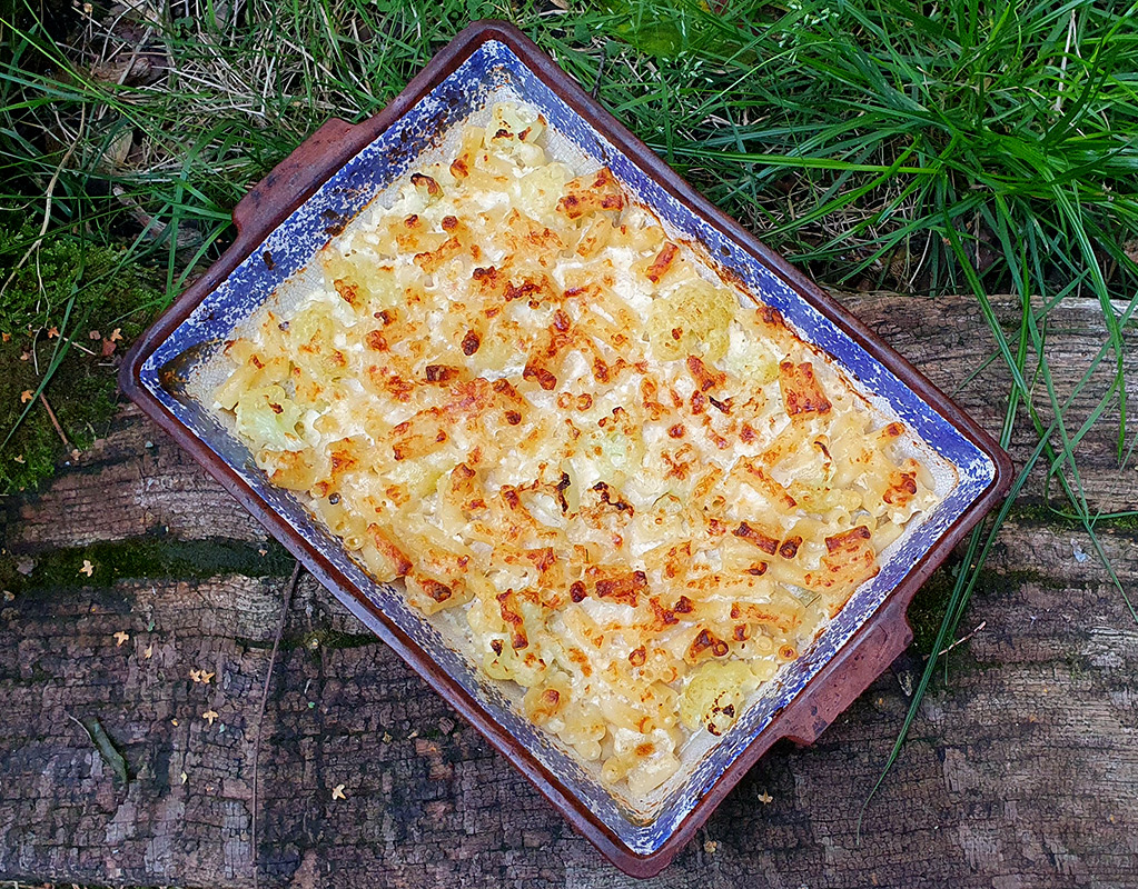 Cauliflower macaroni cheese