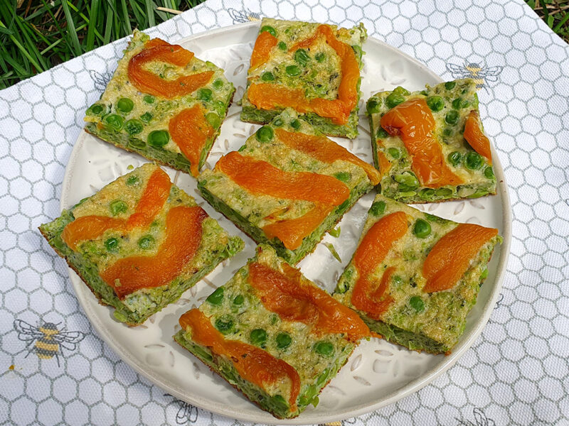 Minty peas and roasted pepper frittata