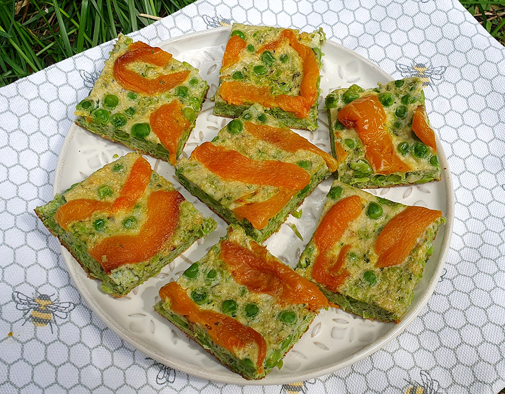 Minty peas and roasted pepper frittata