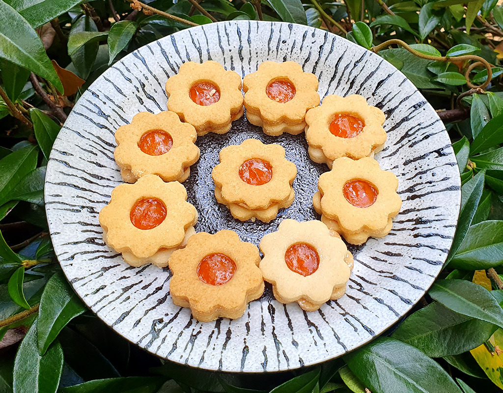 Gluten-free linzer cookies