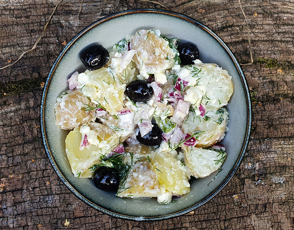 Potato salad with feta and dill