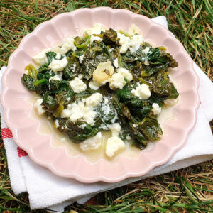 Spinach with garlic and feta