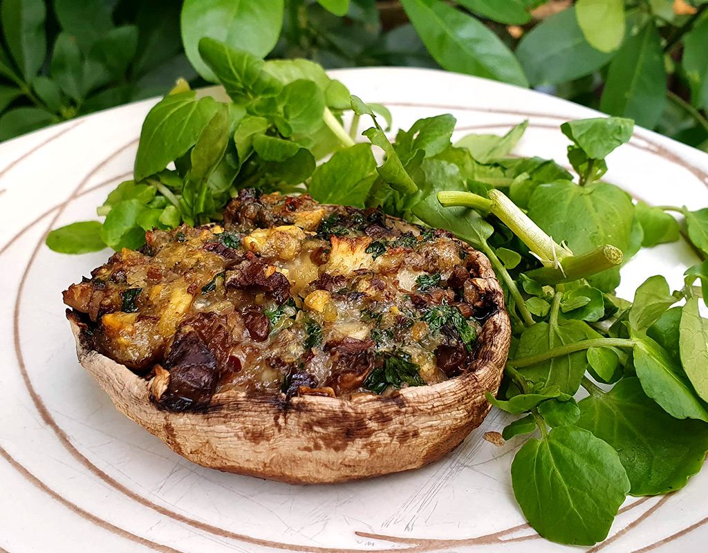 Chestnut and cheese stuffed mushrooms