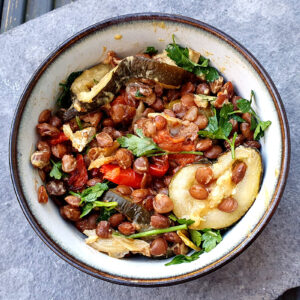 Warm lentil and courgette salad