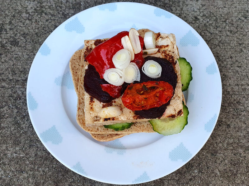 Balsamic tofu burger