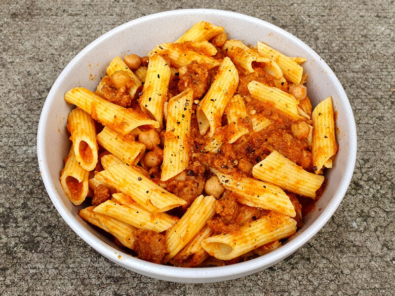 Pasta with cauliflower and chickpea sauce