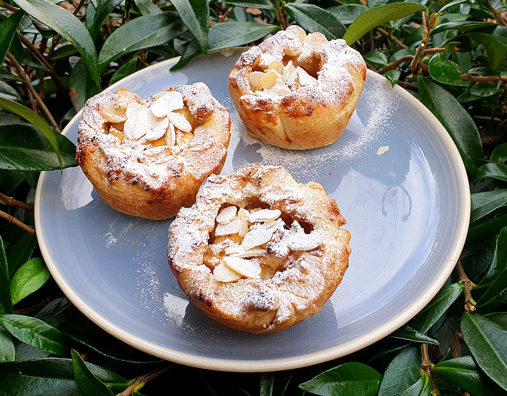 Mini apple and almond tarts