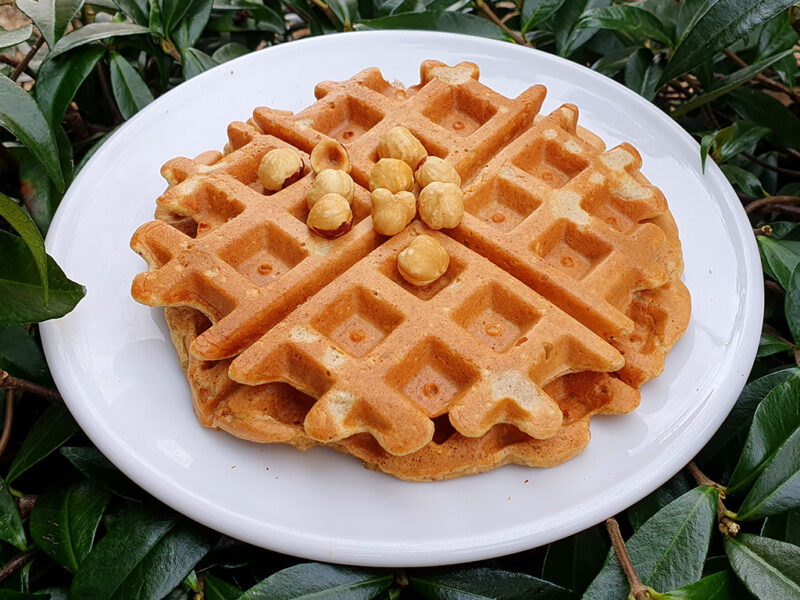 Banana and hazelnut oat waffles