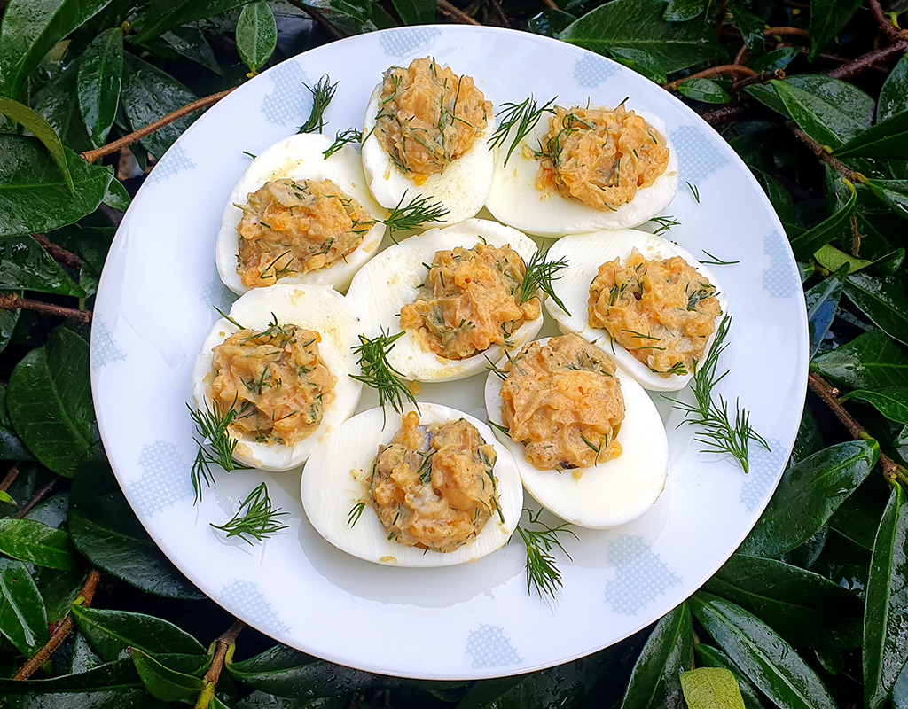 Devilled eggs with anchovy and dill