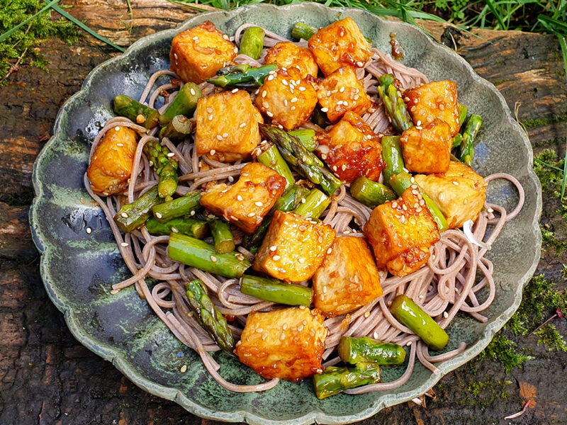 Asparagus and tofu stir-fry