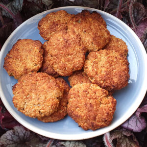 Coconut and almond oat cookies