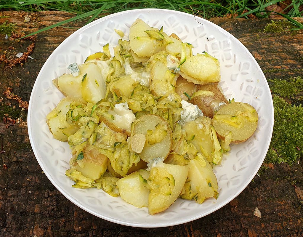Sauteed potatoes with courgette