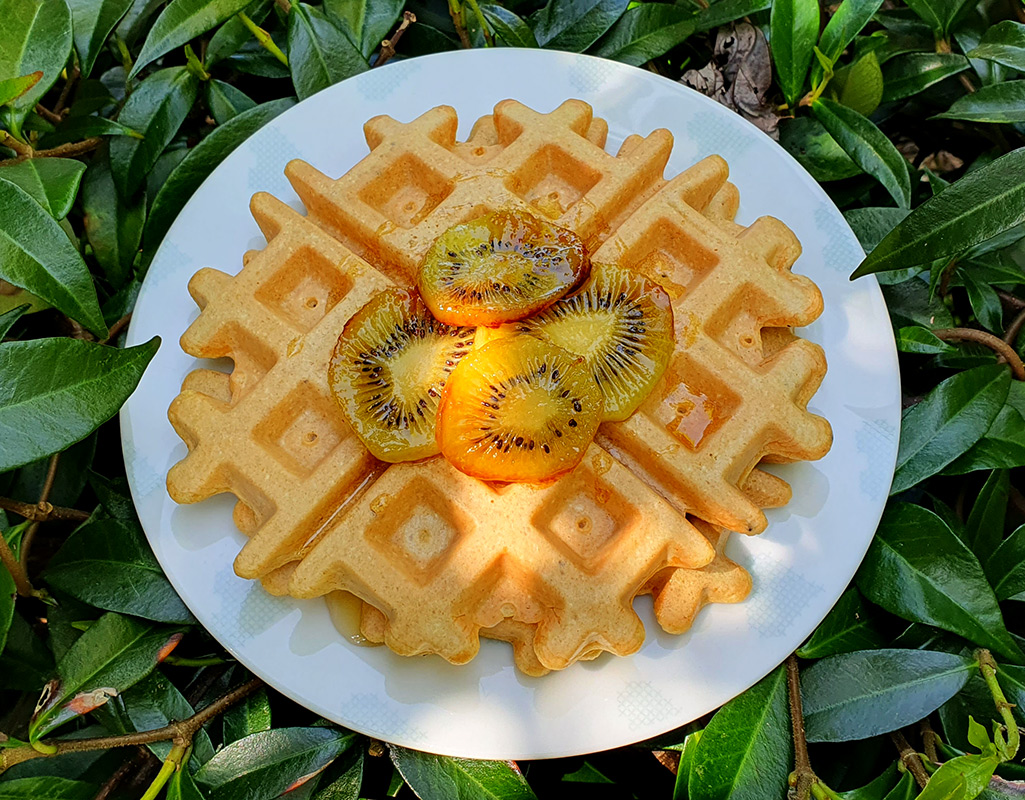 Kiwi and almond oat waffles