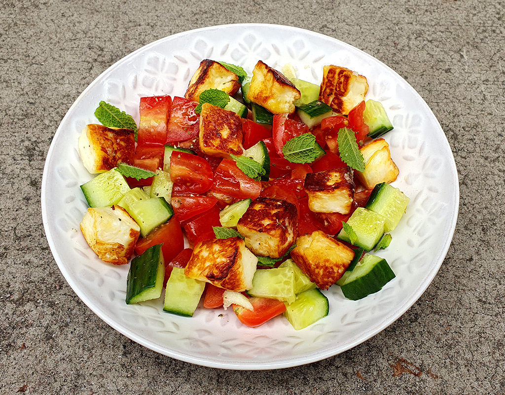 Greek-style halloumi salad