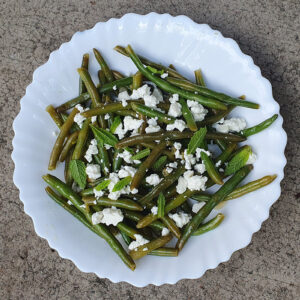 Green beans with feta